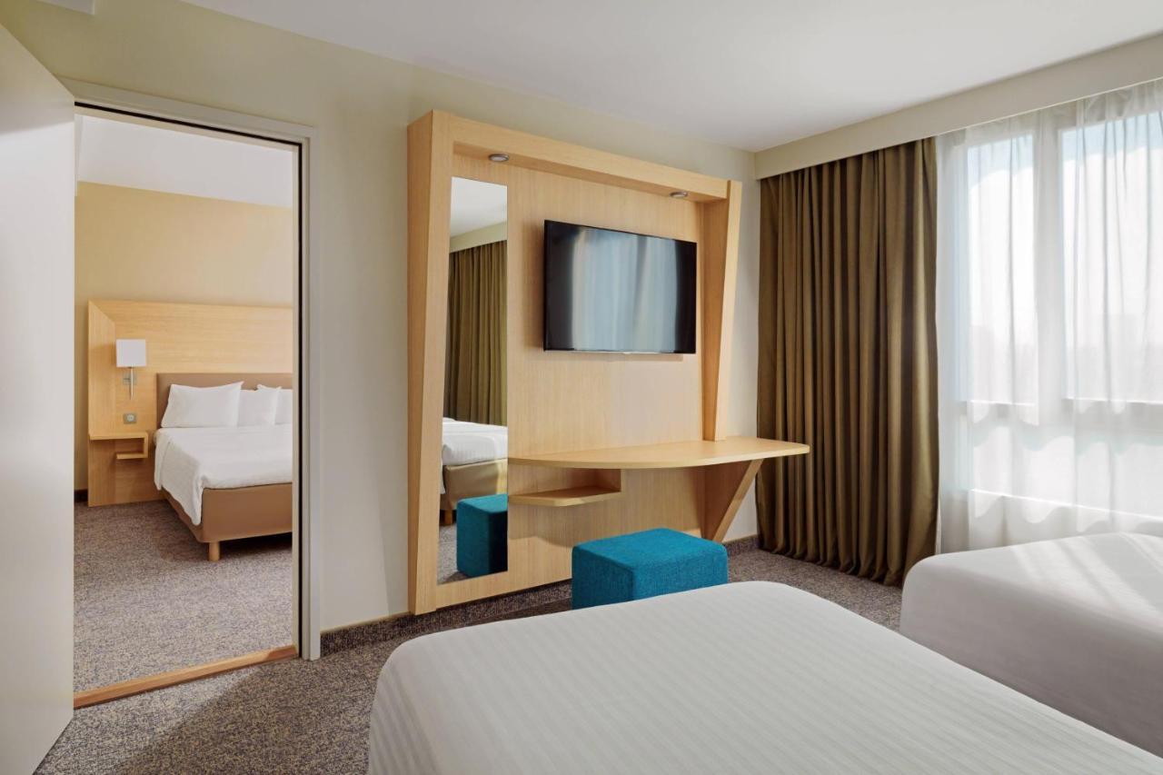 Hotel Courtyard By Marriott Paris La Defense West - Colombes Bois-Colombes Exterior foto