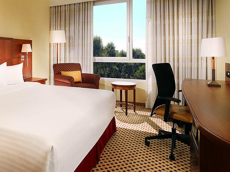 Hotel Courtyard By Marriott Paris La Defense West - Colombes Bois-Colombes Exterior foto